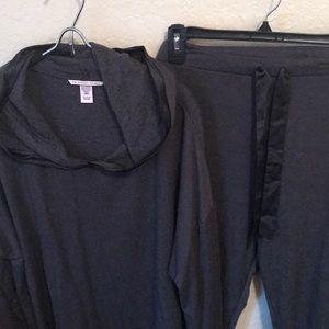 VS Dark grey light fleece feeling pajama set!